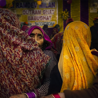 Kolkata_Ladies_Colourful-1_WV