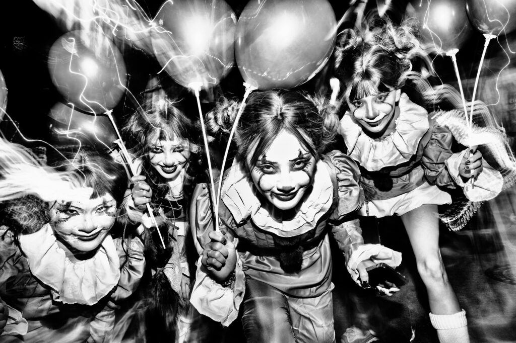 Argus Paul Estabrook | A Sight More